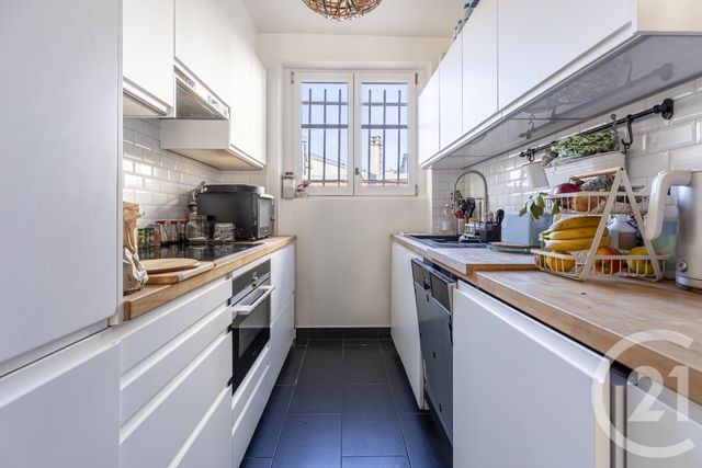 Appartement F3 à vendre - 3 pièces - 64 m2 - Paris - 75011 - ILE-DE-FRANCE