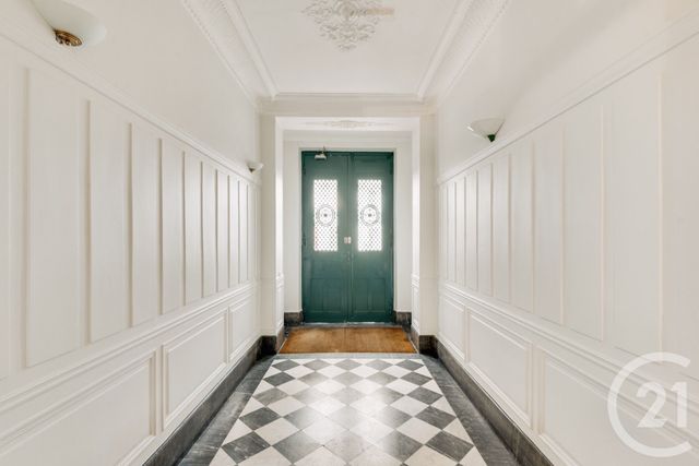 Chambre à vendre - 1 pièce - 5,30 m2 - Paris - 75004 - ILE-DE-FRANCE