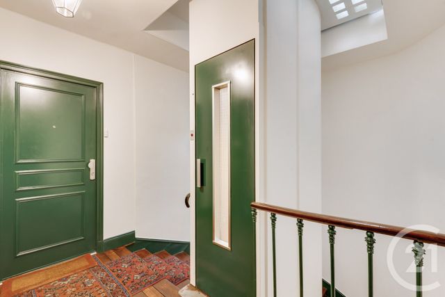 Chambre à vendre - 1 pièce - 5,30 m2 - Paris - 75004 - ILE-DE-FRANCE