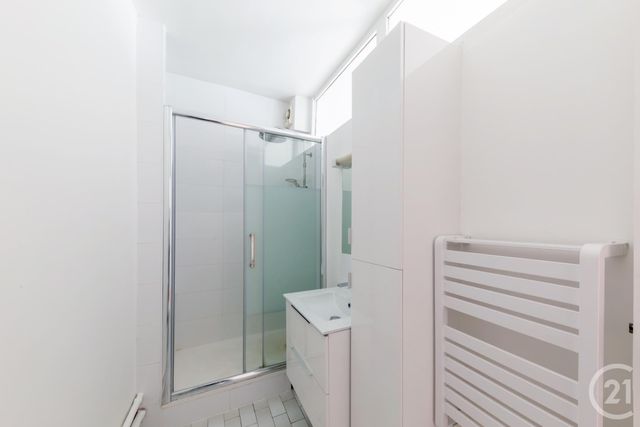 Appartement Studio &agrave; vendre - 1 pi&egrave;ce - 30,24 m2 - Paris - 75011 - ILE-DE-FRANCE