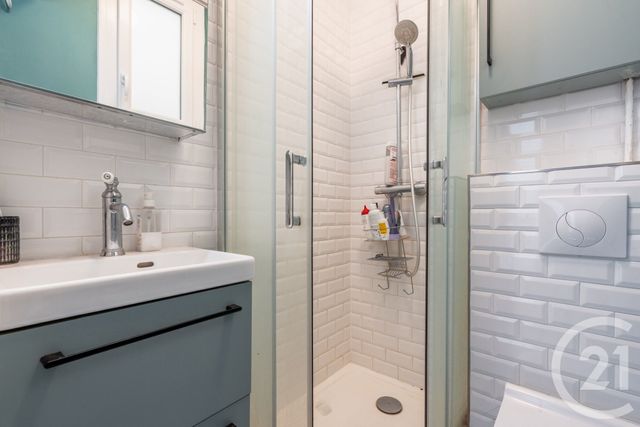 Appartement F2 &agrave; vendre - 2 pi&egrave;ces - 44,32 m2 - Paris - 75011 - ILE-DE-FRANCE
