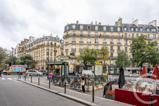 Afficher la photo en grand Appartement F1 à vendre - 1 pièce - 14 m2 - Paris - 75011 - ILE-DE-FRANCE