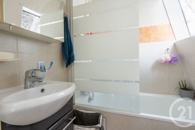 Appartement Studio &agrave; vendre - 1 pi&egrave;ce - 16 m2 - Paris - 75011 - ILE-DE-FRANCE