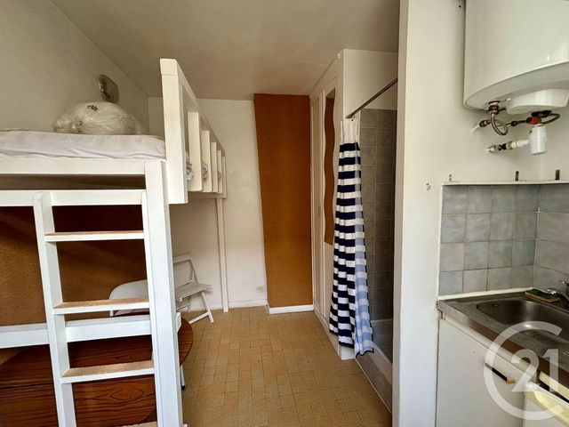 Chambre &agrave; vendre - 1 pi&egrave;ce - 8,29 m2 - Paris - 75011 - ILE-DE-FRANCE