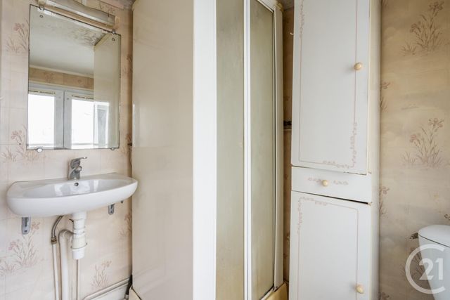 Appartement Studio &agrave; vendre - 1 pi&egrave;ce - 13,70 m2 - Paris - 75011 - ILE-DE-FRANCE
