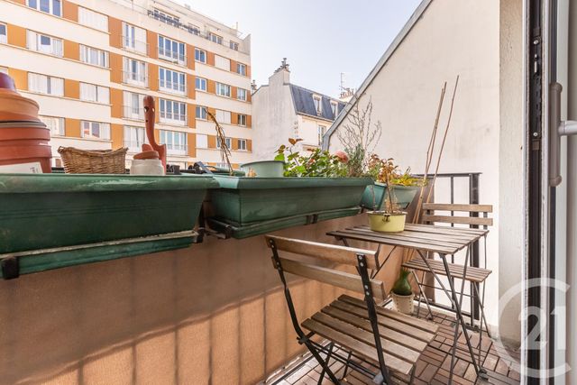  - PARIS - 