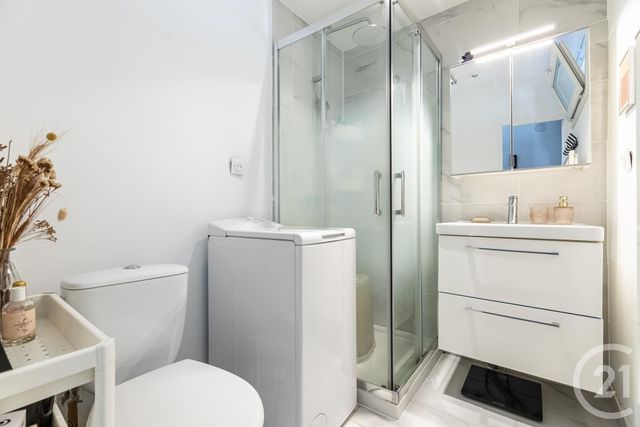 Appartement F2 à vendre - 2 pièces - 33 m2 - Paris - 75011 - ILE-DE-FRANCE