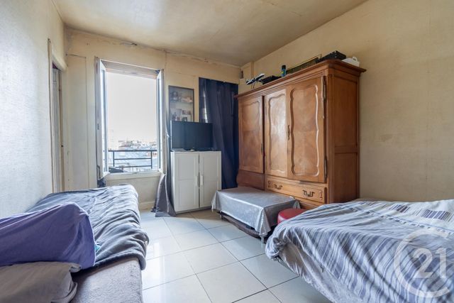 Afficher la photo en grand Appartement Studio à vendre - 2 pièces - 46,28 m2 - Paris - 75011 - ILE-DE-FRANCE