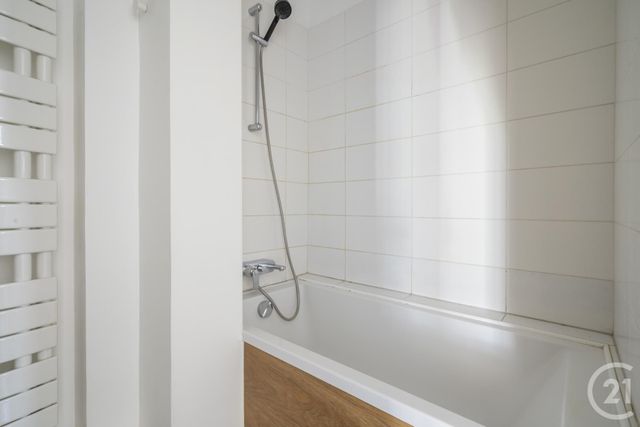 Appartement F4 &agrave; vendre - 5 pi&egrave;ces - 80,09 m2 - Paris - 75011 - ILE-DE-FRANCE