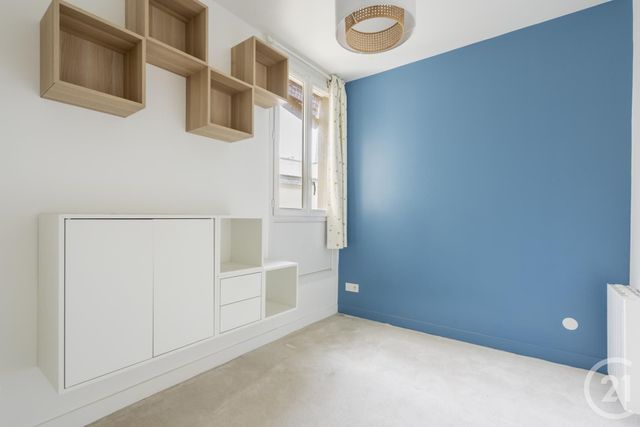Appartement F4 &agrave; vendre - 5 pi&egrave;ces - 80,09 m2 - Paris - 75011 - ILE-DE-FRANCE