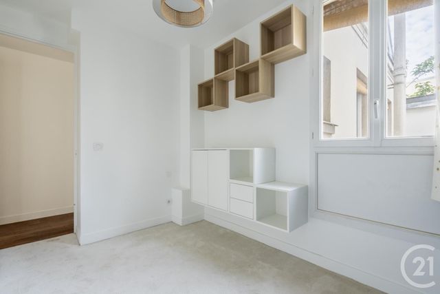 Appartement F4 &agrave; vendre - 5 pi&egrave;ces - 80,09 m2 - Paris - 75011 - ILE-DE-FRANCE