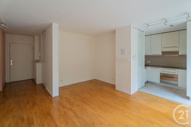 Afficher la photo en grand Appartement F2 à vendre - 2 pièces - 44,46 m2 - Paris - 75012 - ILE-DE-FRANCE