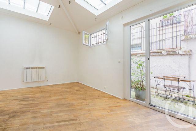 Appartement Local &agrave; vendre - 7 pi&egrave;ces - 120 m2 - Paris - 75010 - ILE-DE-FRANCE