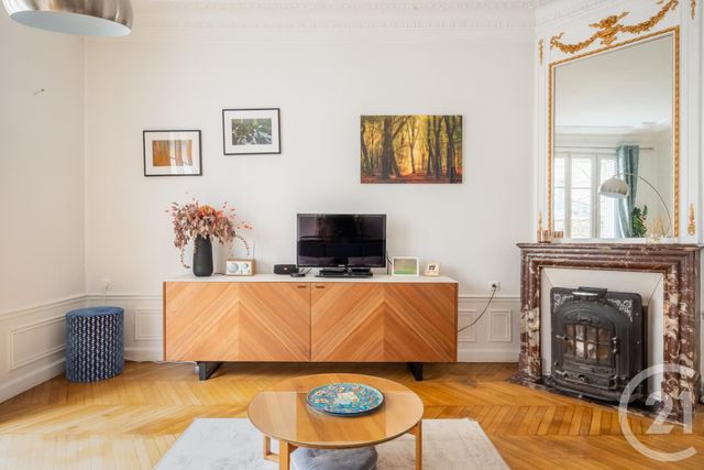 Appartement F5 &agrave; vendre - 5 pi&egrave;ces - 119,49 m2 - Paris - 75011 - ILE-DE-FRANCE