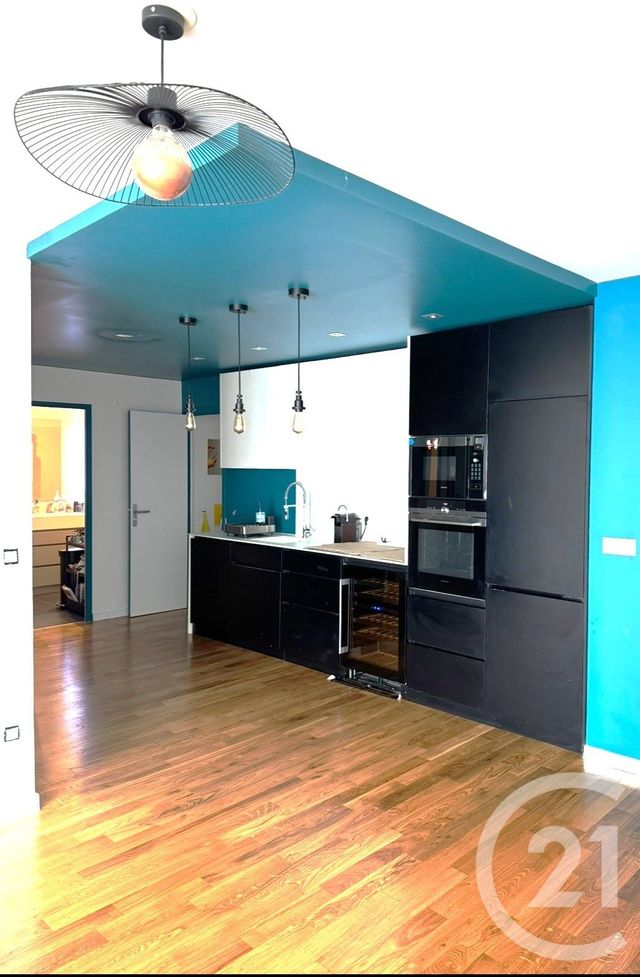 Appartement F3 &agrave; vendre - 3 pi&egrave;ces - 63,34 m2 - Paris - 75010 - ILE-DE-FRANCE