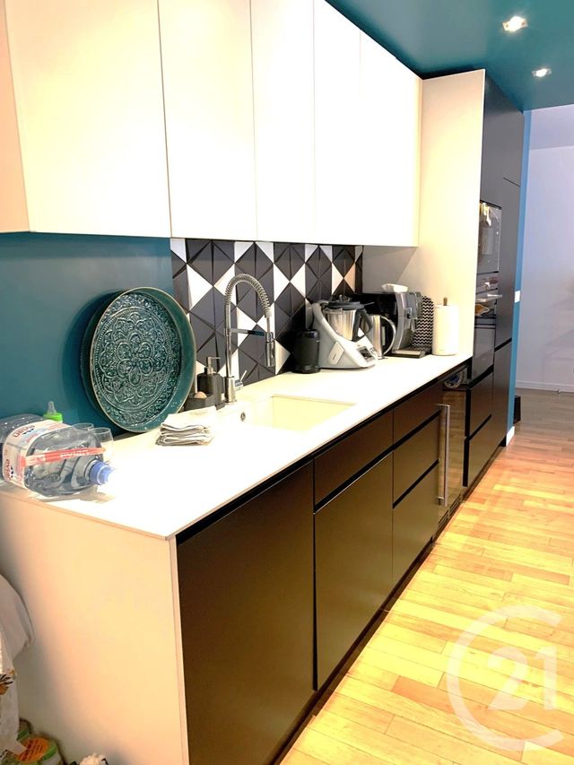 Appartement F3 &agrave; vendre - 3 pi&egrave;ces - 63,34 m2 - Paris - 75010 - ILE-DE-FRANCE