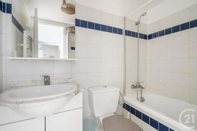 Appartement Studio &agrave; vendre - 1 pi&egrave;ce - 20,79 m2 - Paris - 75020 - ILE-DE-FRANCE